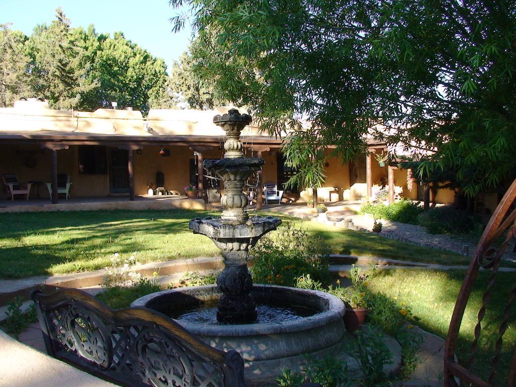 Old Taos Guesthouse B&B Dış mekan fotoğraf